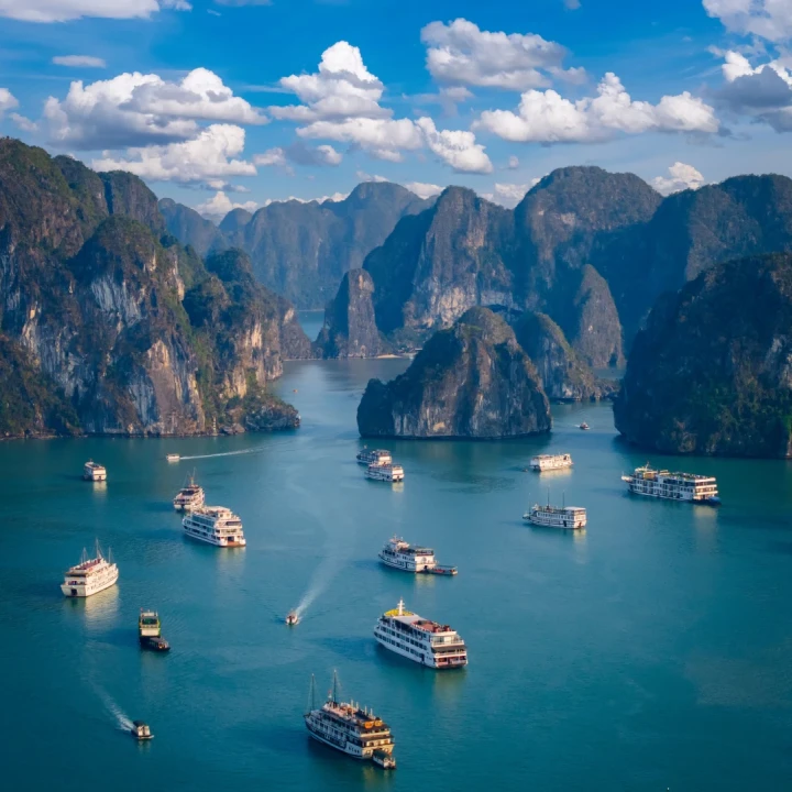 VIETNAM – TUR ESENȚIAL